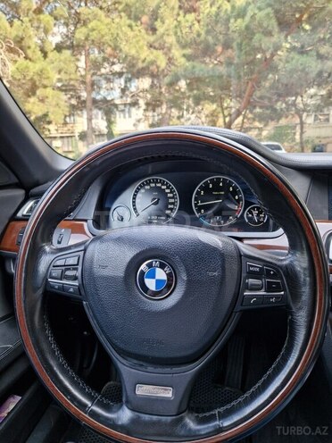 BMW 750 2010, 295,000 km - 4.4 l - Bakı