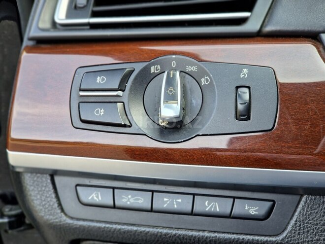BMW 750 2010, 295,000 km - 4.4 l - Bakı