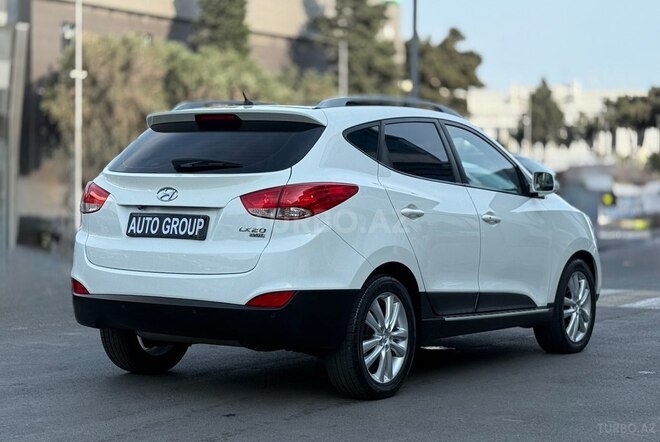 Hyundai ix35 2013, 196,000 km - 2.0 l - Bakı