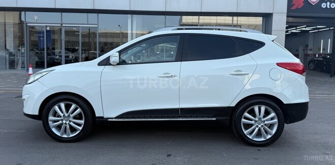 Hyundai ix35 2013, 196,000 km - 2.0 l - Bakı
