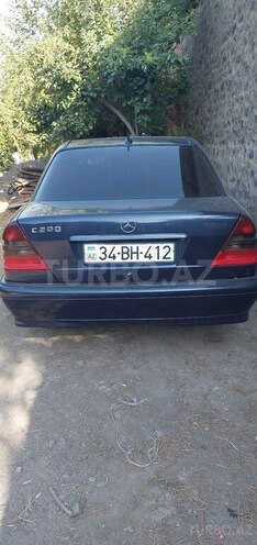Mercedes C 200 1994, 525,800 km - 2.0 l - Qax