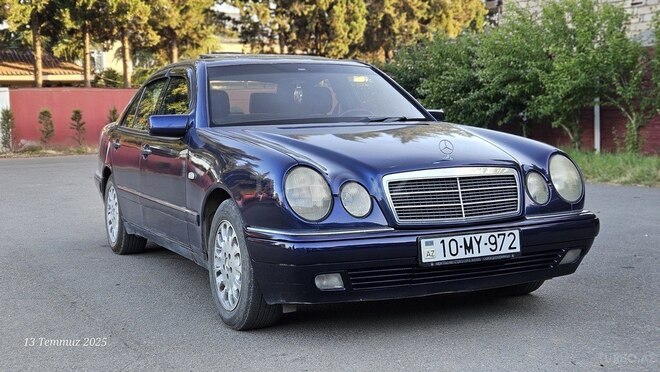 Mercedes E 200 1996, 577,530 km - 2.0 l - Masallı