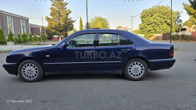 Mercedes E 200 1996, 577,530 km - 2.0 l - Masallı