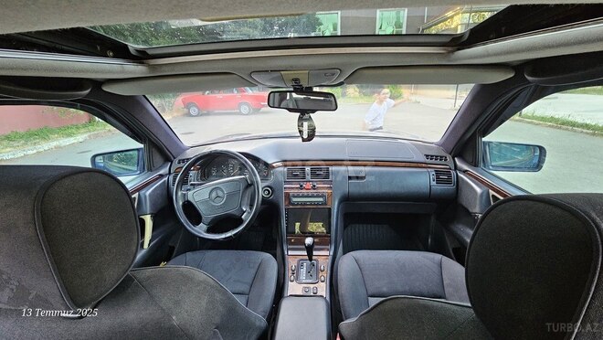 Mercedes E 200 1996, 577,530 km - 2.0 l - Masallı