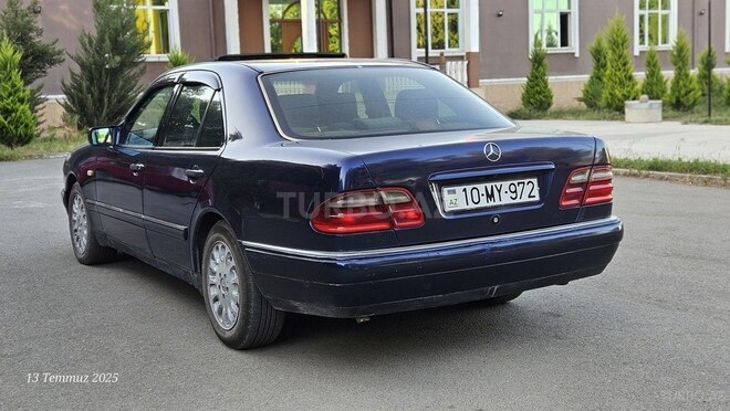 Mercedes E 200 1996, 577,530 km - 2.0 l - Masallı