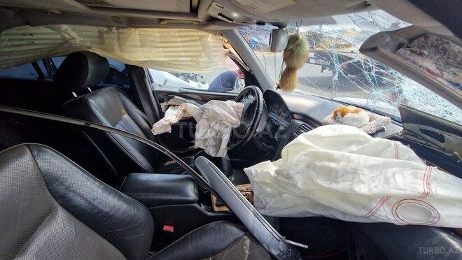 Mercedes E 320 2000, 360,000 km - 3.2 l - Bakı