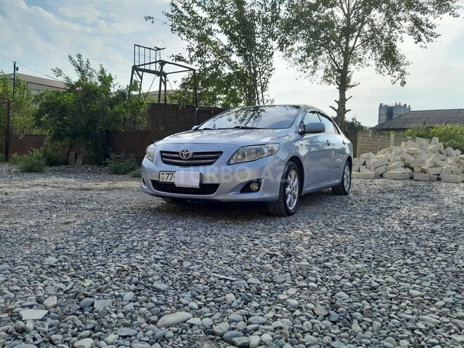 Toyota Corolla 2008, 232,000 km - 1.4 l - Salyan