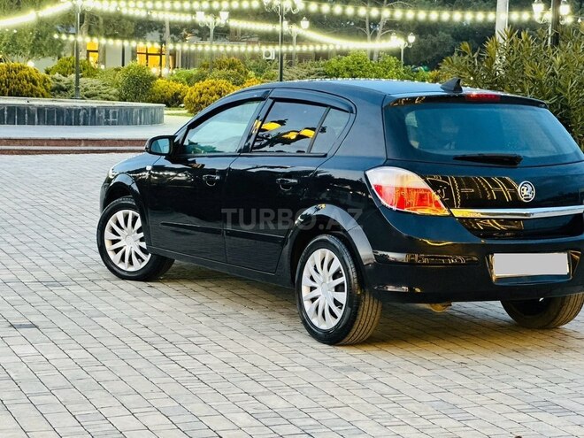 Opel Astra 2005, 279,000 km - 1.4 л - Bakı