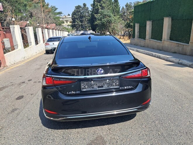 Lexus ES 300h 2021, 57,192 km - 2.5 л - Bakı