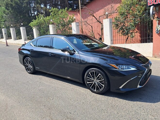 Lexus ES 300h 2021, 57,192 km - 2.5 л - Bakı
