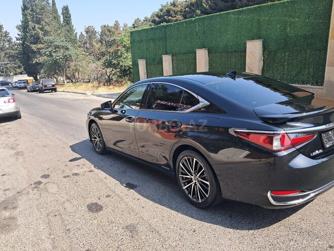 Lexus ES 300h 2021, 57,192 km - 2.5 л - Bakı