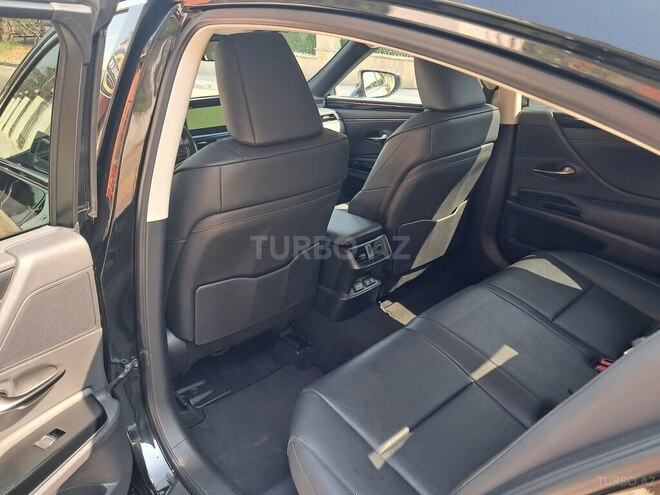 Lexus ES 300h 2021, 57,192 km - 2.5 л - Bakı