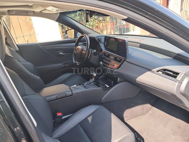 Lexus ES 300h 2021, 57,192 km - 2.5 л - Bakı