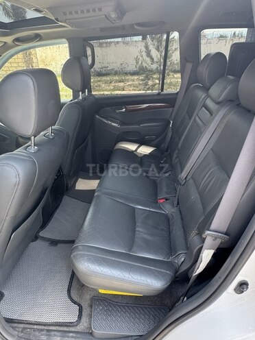 Toyota Land Cruiser Prado 2008, 440,000 km - 4.0 л - Quba