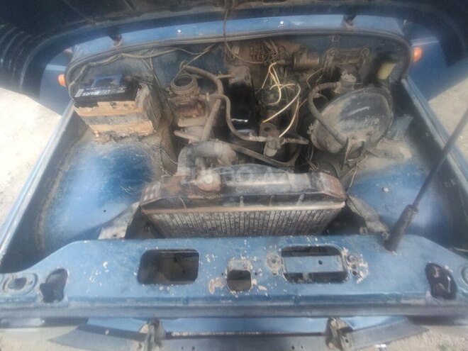 UAZ 469 1998, 332,590 km - 2.5 l - Astara