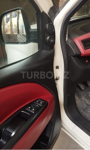 Fiat Doblo 2011, 250,000 km - 1.4 l - Bakı