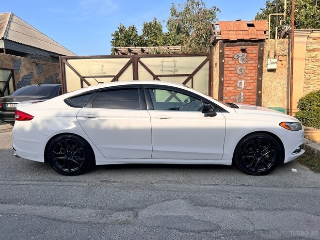 Ford Fusion (North America) 2018, 135,000 km - 1.5 л - Bakı
