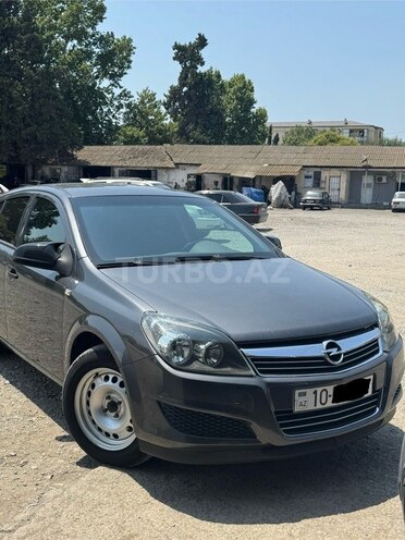 Opel Astra 2009, 198,000 km - 1.4 l - Bərdə