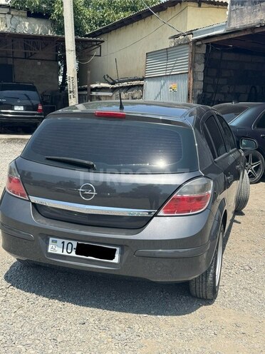 Opel Astra 2009, 198,000 km - 1.4 l - Bərdə
