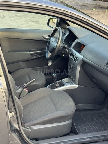 Opel Astra 2009, 198,000 km - 1.4 l - Bərdə
