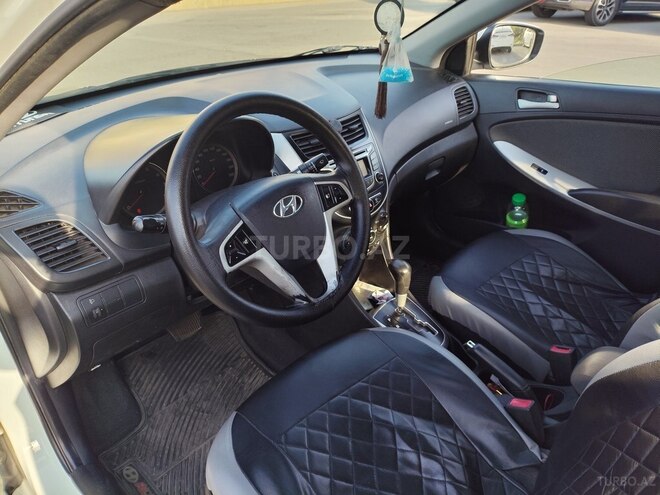 Hyundai Accent 2014, 284,985 km - 1.6 l - Bakı