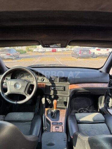 BMW 523 1996, 590,000 km - 2.5 l - Bakı