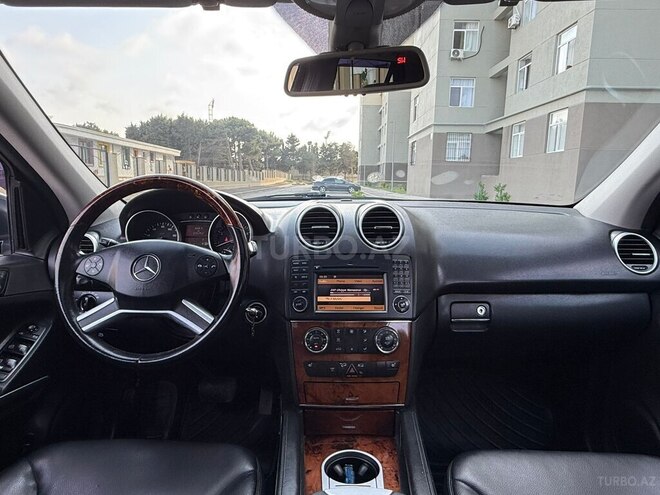 Mercedes ML 350 2011, 200,000 km - 3.5 l - Bakı