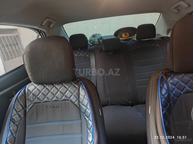 Toyota Corolla 2013, 230,000 km - 1.6 l - Bakı