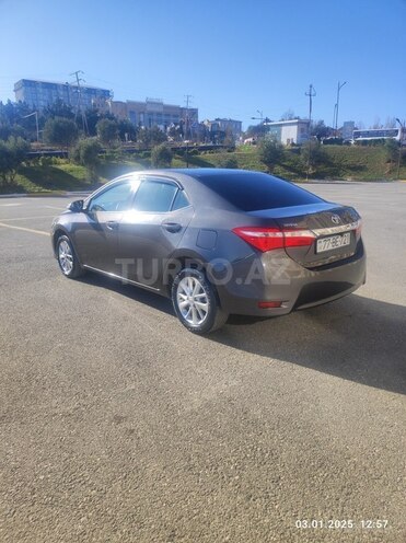Toyota Corolla 2013, 230,000 km - 1.6 l - Bakı