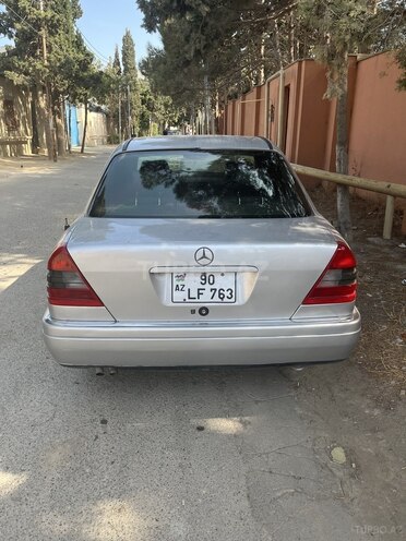 Mercedes C 230 1997, 240,000 km - 2.3 l - Bakı