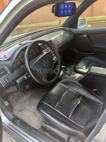 Mercedes C 230 1997, 240,000 km - 2.3 l - Bakı