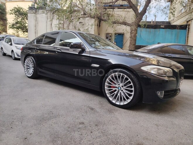 BMW 528-2