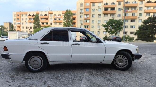 Mercedes 190 1991, 256,000 km - 2.0 l - Bakı