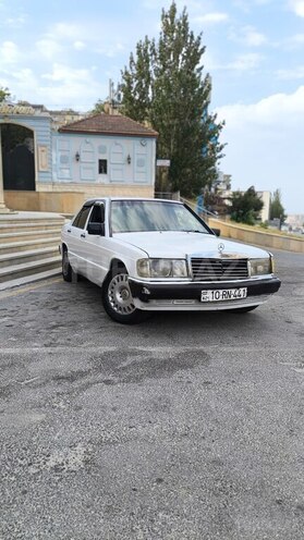 Mercedes 190 1991, 256,000 km - 2.0 l - Bakı