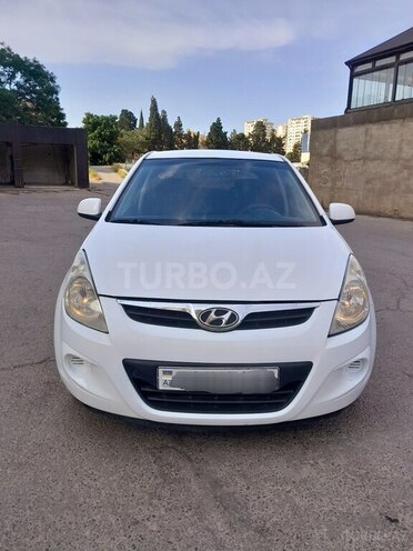 Hyundai i20 2011, 199,850 km - 1.4 l - Bakı