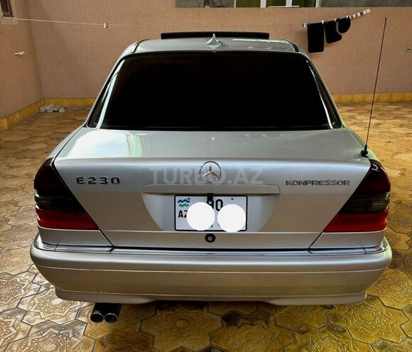 Mercedes C 230-7