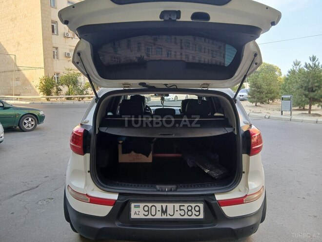 Kia Sportage 2011, 179,000 km - 2.0 l - Bakı