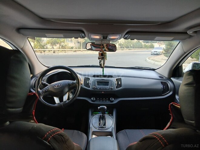 Kia Sportage 2011, 179,000 km - 2.0 l - Bakı