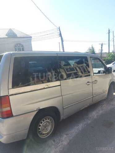 Mercedes Vito 2002, 357,000 km - 2.2 l - Bakı