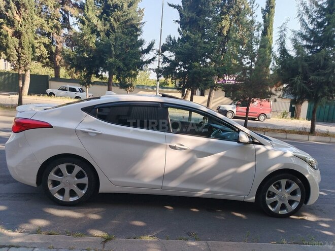 Hyundai Elantra 2012, 201,000 km - 1.8 л - Zaqatala