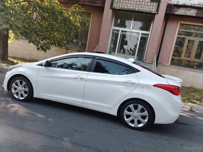 Hyundai Elantra 2012, 201,000 km - 1.8 л - Zaqatala