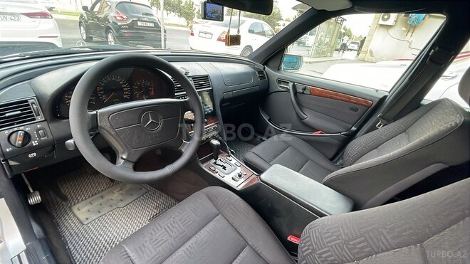 Mercedes C 240 1997, 221,000 km - 2.4 л - Sumqayıt