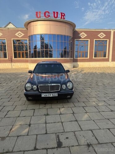 Mercedes E 240 1998, 335,901 km - 2.4 l - Masallı