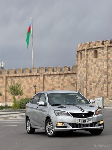 Changan Alsvin V7 2018, 200,000 km - 1.6 л - Naxçıvan