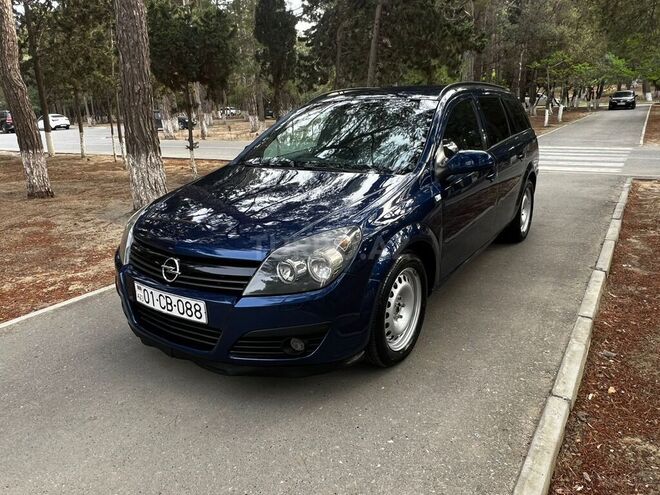 Opel Astra 2006, 240,000 km - 1.3 l - Saatlı
