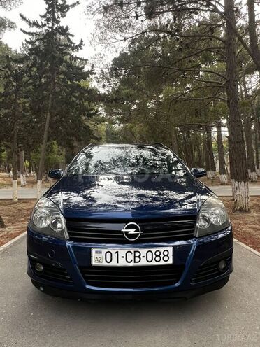 Opel Astra 2006, 240,000 km - 1.3 l - Saatlı