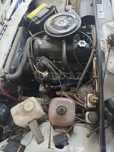 LADA (VAZ) 2107 2000, 53,357 km - 1.6 l - Salyan