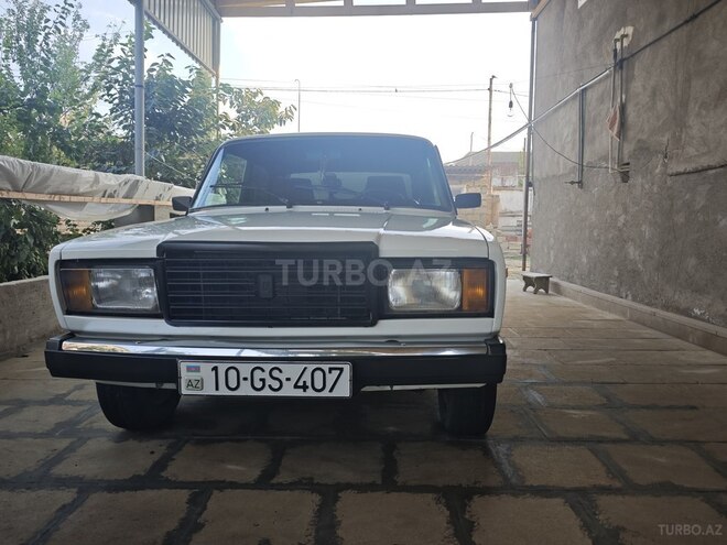 LADA (VAZ) 2107 2000, 53,357 km - 1.6 l - Salyan