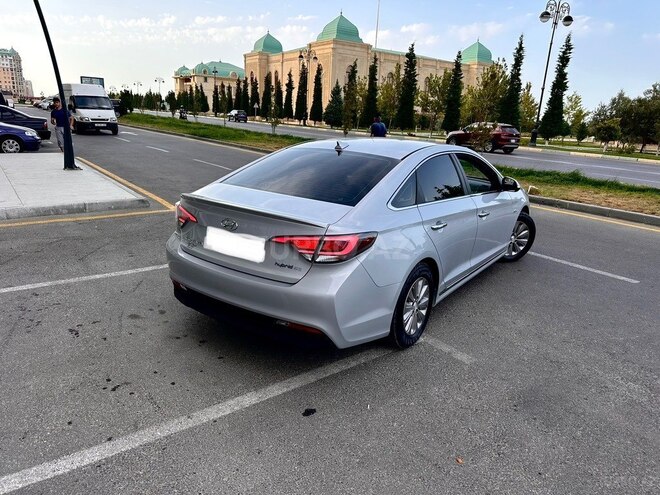 Hyundai Sonata 2017, 135,253 km - 2.0 l - Bakı