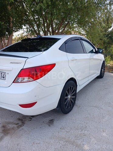 Hyundai Accent 2013, 105,000 km - 1.4 l - Bakı